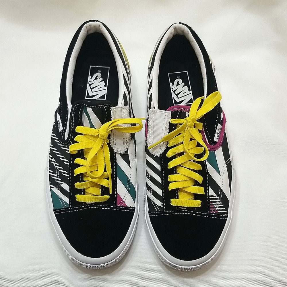 Vans Old Skool Low Disarray  slip on suede  women's size US 10 men's 8.5